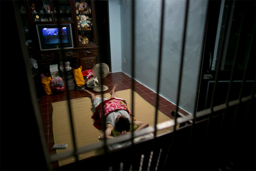 Tập thể cũ Hà Nội, những hình ảnh quen mà lạ - 4