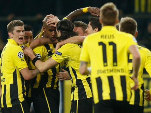 Lượt về V1/8 cúp C1: MU uất hận - 3