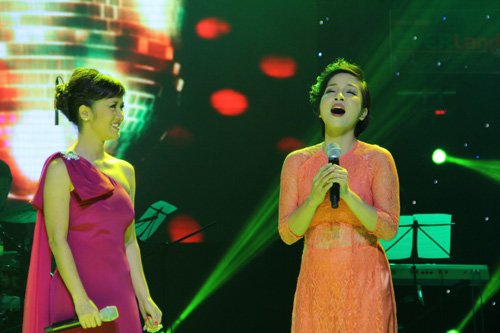 Mỹ Tâm tay trong tay Quang Dũng - 8