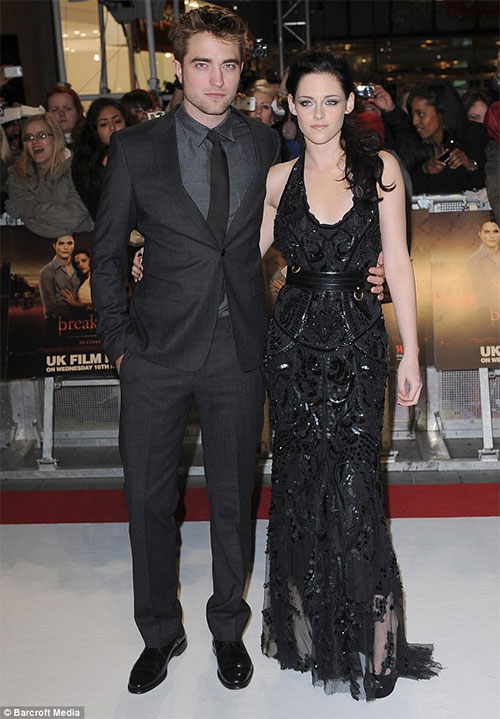 “Ma cà rồng” cấm cửa bạn gái đến thăm - 6