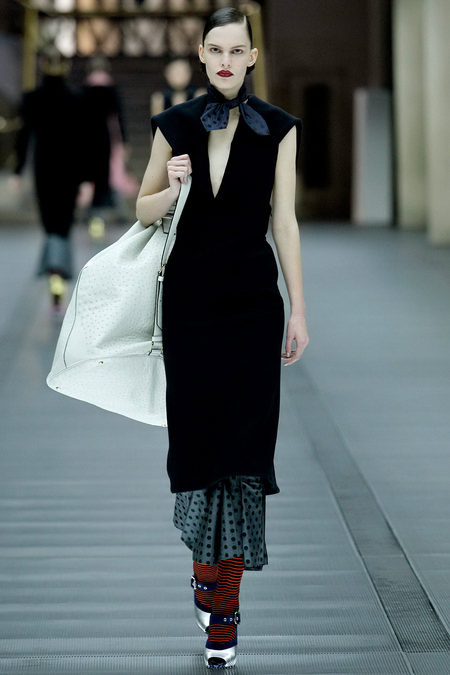 Ngọt ngào như nàng thơ của Miu Miu - 9