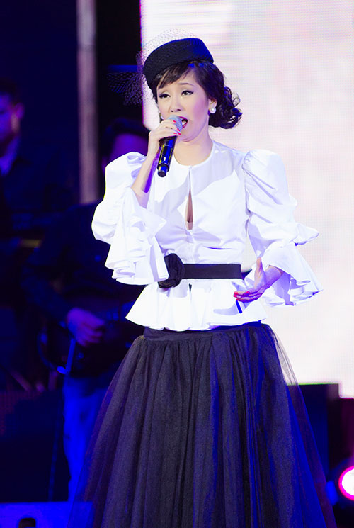 Hồng Nhung-Quang Dũng "hạ gục" khán giả - 5