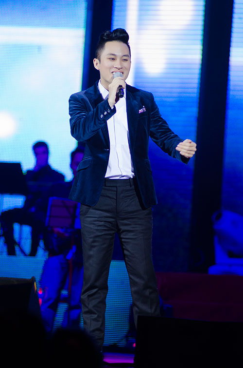 Hồng Nhung-Quang Dũng "hạ gục" khán giả - 7