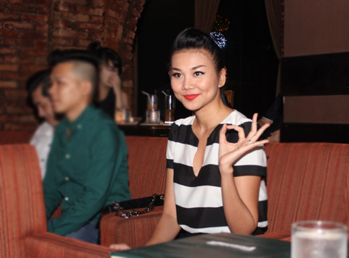 Thanh Hằng giản dị mừng Phương Linh - 4