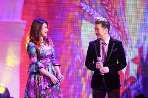 Thanh Thảo đưa con ra Hà Nội - 4