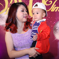Ca nhạc - MTV - Thanh Thảo đưa con ra Hà Nội