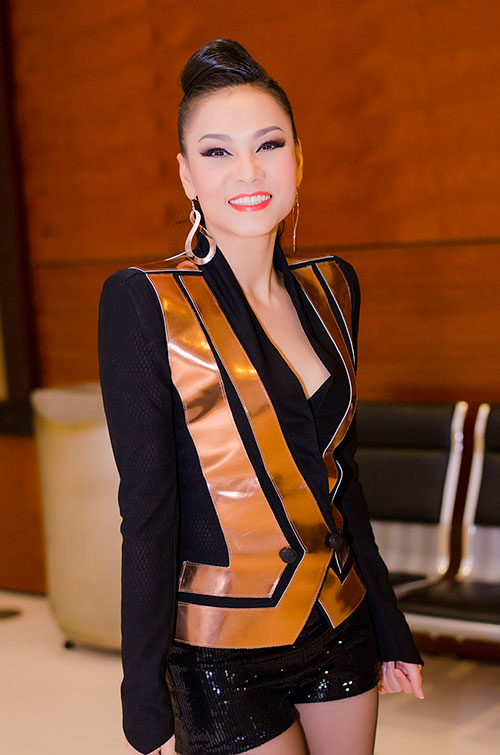 Trầm trồ vì vợ chồng Thu Minh - 3