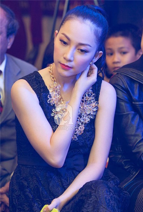 10 "gái một con" quyến rũ nhất Vbiz - 4