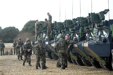 Quân Pháp đổ bộ đất Anh sau hơn 200 năm - 8