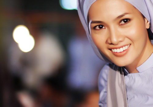 Mỹ nhân tuyệt đẹp khi khoác áo tu hành - 2