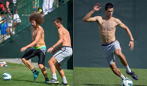 Djokovic và bồ Azarenka đọ tài chơi bóng - 1