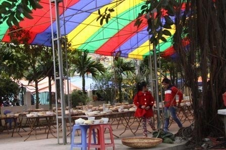 Bữa tiệc 2.000 mâm xôn xao đất Hải Dương - 1