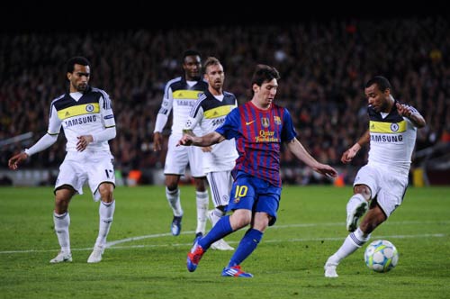 Milan tới Nou Camp: Xe bus 2 tầng - 2