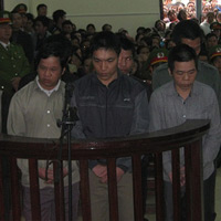 Pháp luật - Giọt nước mắt muộn màng của một "cát tặc"