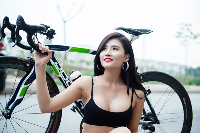 Xe đạp trinx - nude photos