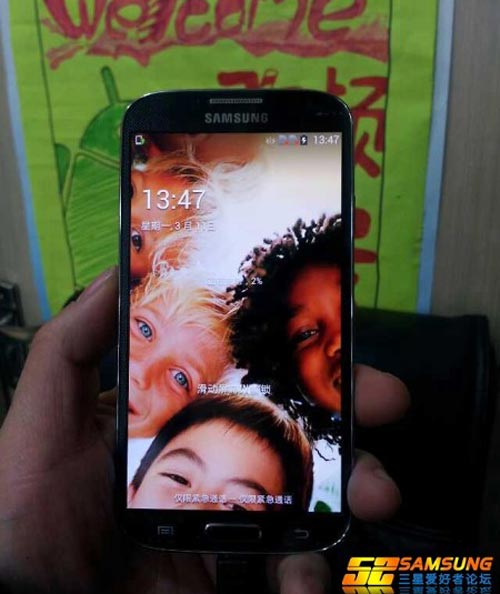 Lộ ảnh “nóng” Galaxy S4 bản 2 SIM - 5