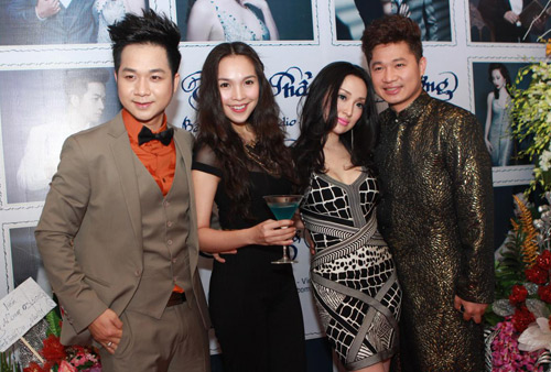 Quang Lê về nước mừng Tuấn Du - 14