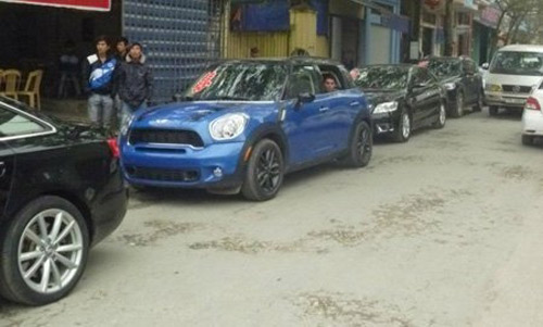 Audi R8 biển tứ quý rước dâu ở Thái Bình - 3