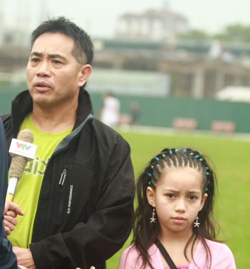 ĐTVN: 2 cầu thủ Việt kiều tự tin trở lại - 2