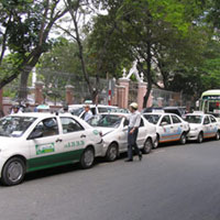 Tin tức trong ngày - Người HN sẽ đi taxi, xe buýt bằng thẻ điện tử