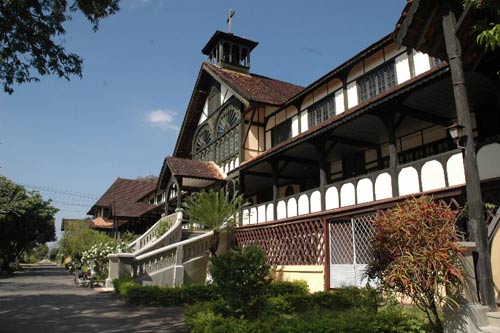 Điểm du lịch hấp dẫn tại vùng đất Ngã ba Đông Dương - 4