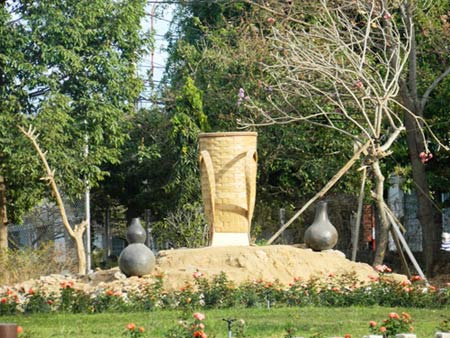 Điểm du lịch hấp dẫn tại vùng đất Ngã ba Đông Dương - 8