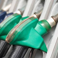 Thị trường - Tiêu dùng - Giá dầu thô thoái lui vì USD lên giá