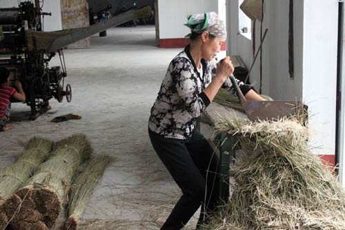 Ông già bảy mươi vực dậy cả làng chiếu - 2