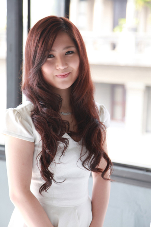 Bùi Anh Tuấn "vượt mặt" Hương Tràm - 2