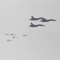 Tin tức trong ngày - Lần đầu tiên ngân sách quốc phòng châu Á vượt châu Âu