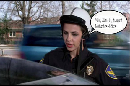 Chùm ảnh: Trêu nữ cảnh sát giao thông - 3