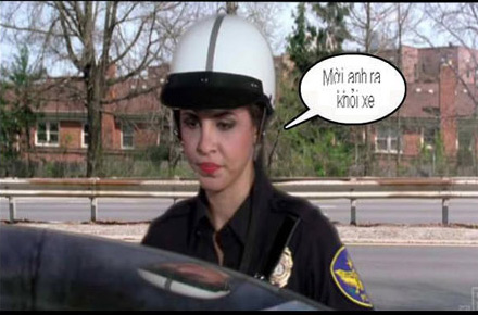 Chùm ảnh: Trêu nữ cảnh sát giao thông - 7