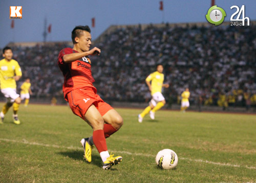 ĐTVN thắng tưng bừng trên đất Hà Nam - 8