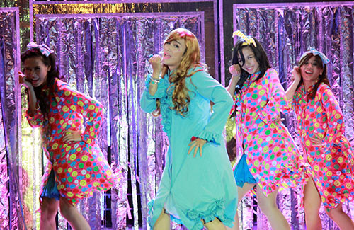 Phương Thanh làm "xấu mặt” Hoài Linh - 4