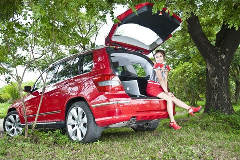 Lóa mắt xế hộp bạc tỷ của mỹ nhân Việt - 6