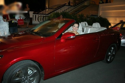 Lóa mắt xế hộp bạc tỷ của mỹ nhân Việt - 3