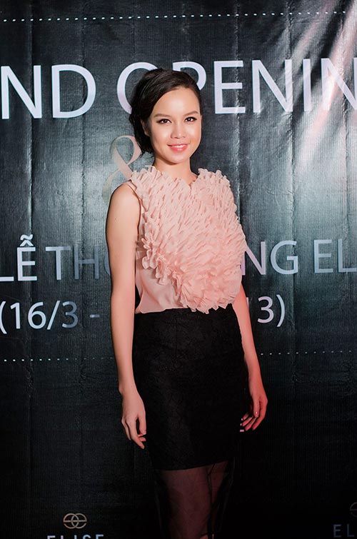 Tiệc đêm "của" Minh Hằng - 4