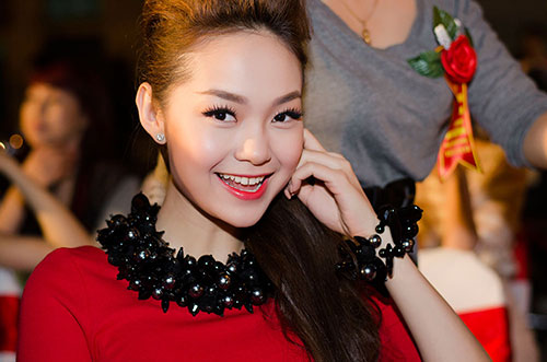 Tiệc đêm "của" Minh Hằng - 6