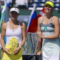 Thể thao - Sharapova - Wozniacki: Áp đảo toàn diện (CK Indian Wells)