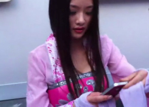 Hot boy, hot girl ăn mày gây xôn xao mạng - 5