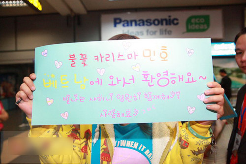 Mỹ nam Minho (SHINee) rạng rỡ tại Việt Nam - 6