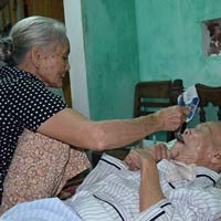 Tin tức trong ngày - Trở về từ Gạc Ma: Chưa nguôi lòng mẹ