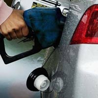 Thị trường - Tiêu dùng - Giá xăng, dầu thế giới đột ngột lao dốc