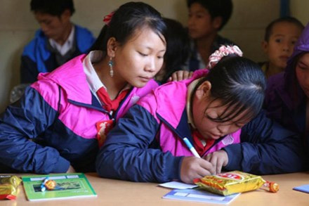 Chuyện về cô bé chưa bao giờ biết cười - 1