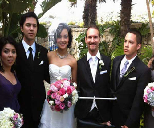 Nhan sắc hoa khôi của vợ người không tay chân - 9