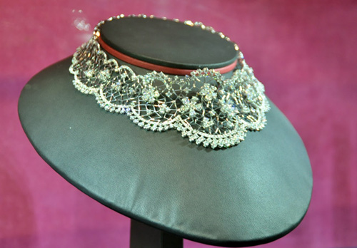 Choáng ngợp gia tài bạc tỷ của Nhã Kỳ - 20