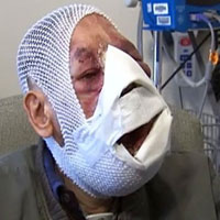 Phi thường - kỳ quặc - Người đàn ông không mặt có diện mạo mới