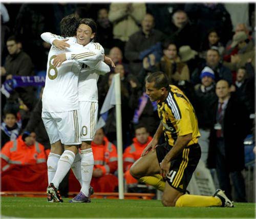 ĐT Brazil: Cơ hội cho Kaka - 2