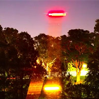 Phi thường - kỳ quặc - "Võ sĩ giác đấu" phát hiện ra UFO