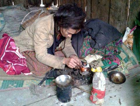 Những thân phận bi đát ở "vựa" thuốc phiện - 2